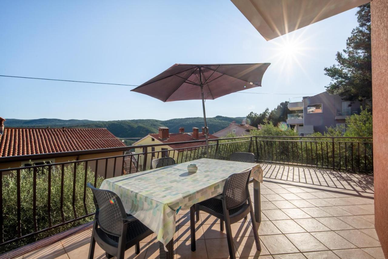 Apartments Oriana Рабац Экстерьер фото